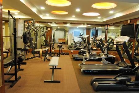 Breeze Hotel Chennai Ngoại thất bức ảnh